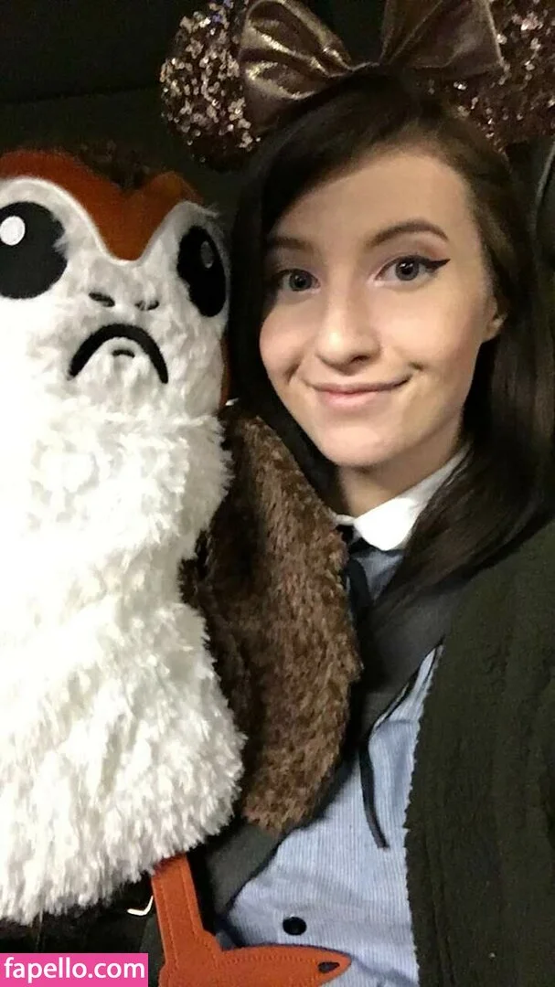 Elizabeth Reed Onlyfans Photo Gallery 