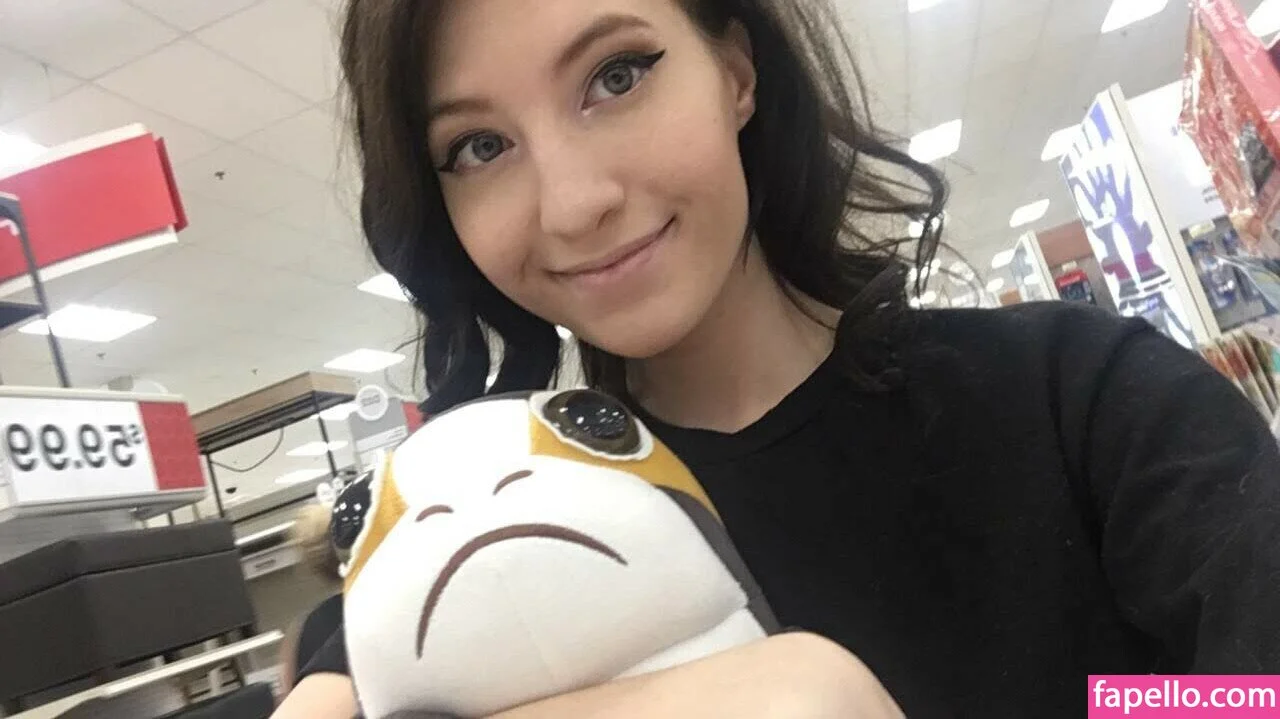 Elizabeth Reed Onlyfans Photo Gallery 