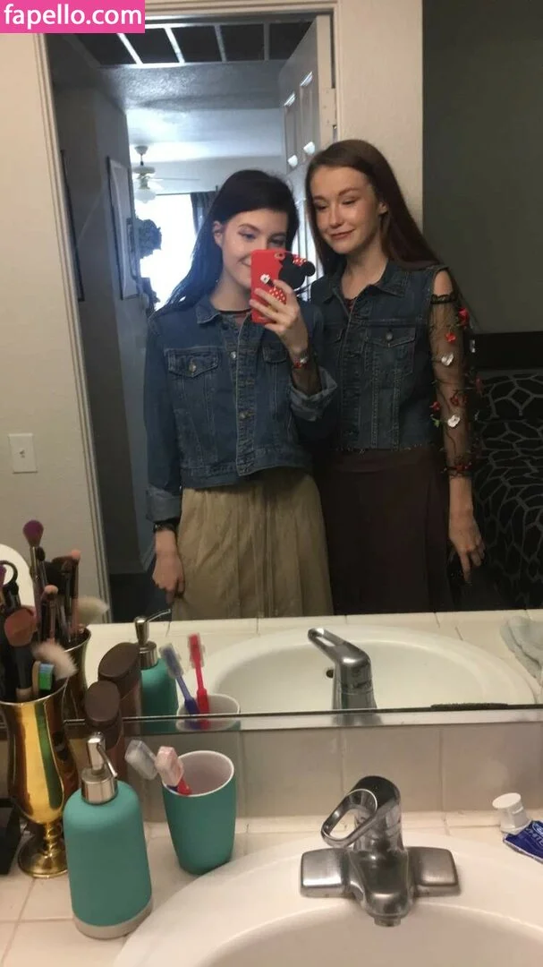 Elizabeth Reed Onlyfans Photo Gallery 