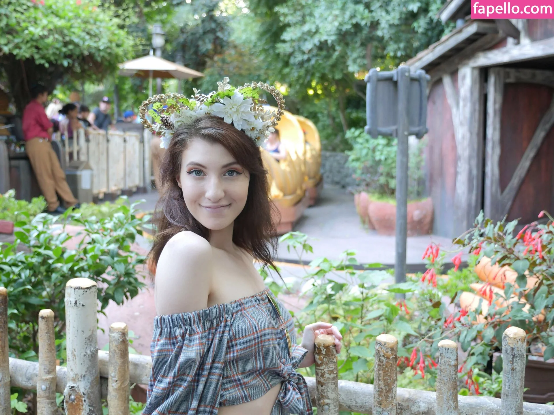 Elizabeth Reed Onlyfans Photo Gallery 