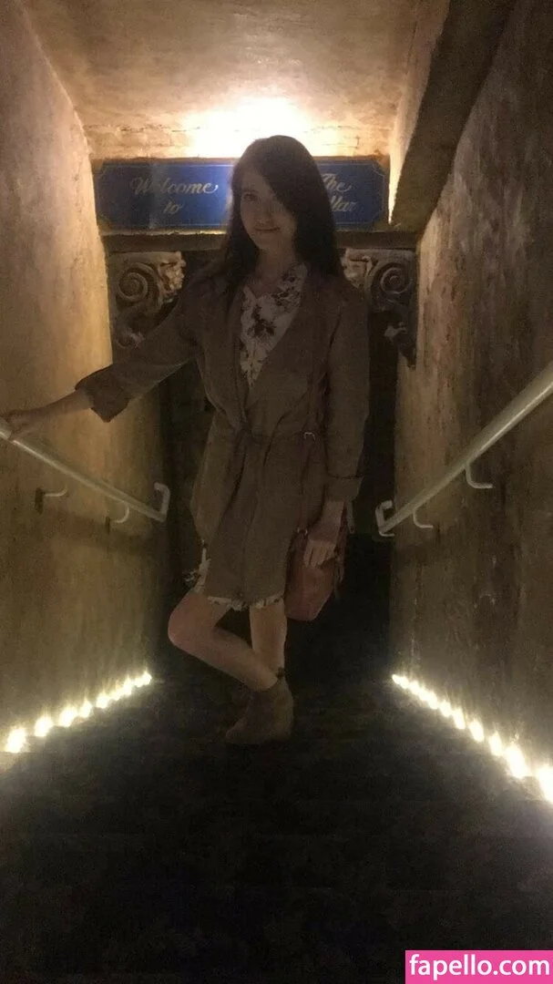 Elizabeth Reed Onlyfans Photo Gallery 