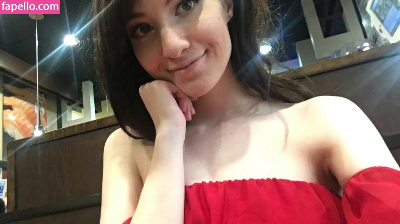 Elizabeth Reed Onlyfans Photo Gallery 