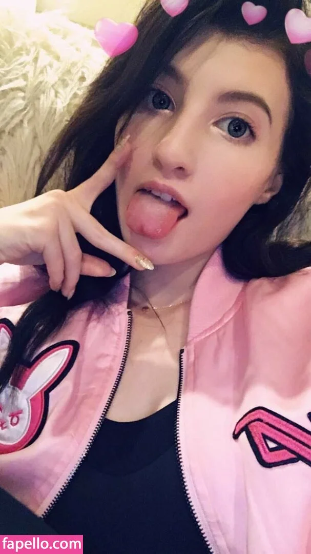 Elizabeth Reed Onlyfans Photo Gallery 