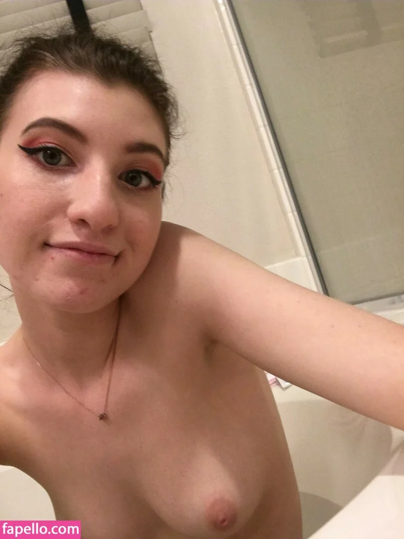 Elizabeth Reed Onlyfans Photo Gallery 