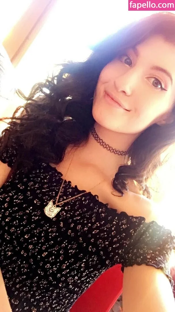 Elizabeth Reed Onlyfans Photo Gallery 