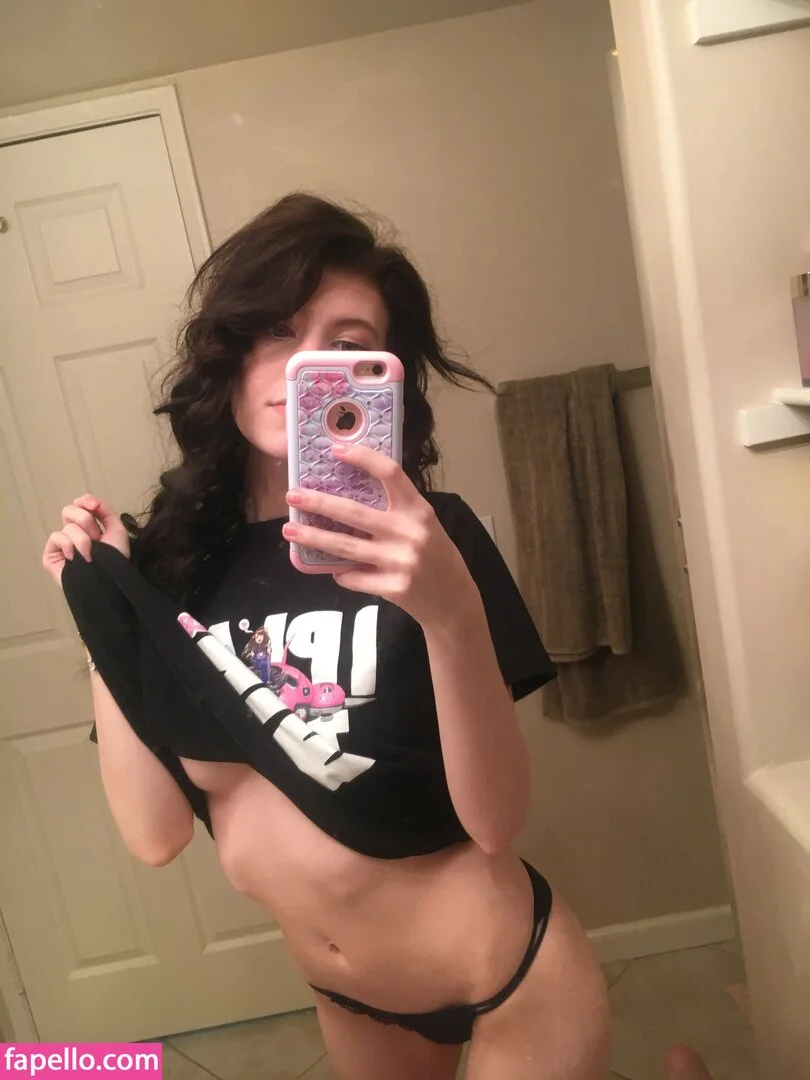 Elizabeth Reed Onlyfans Photo Gallery 