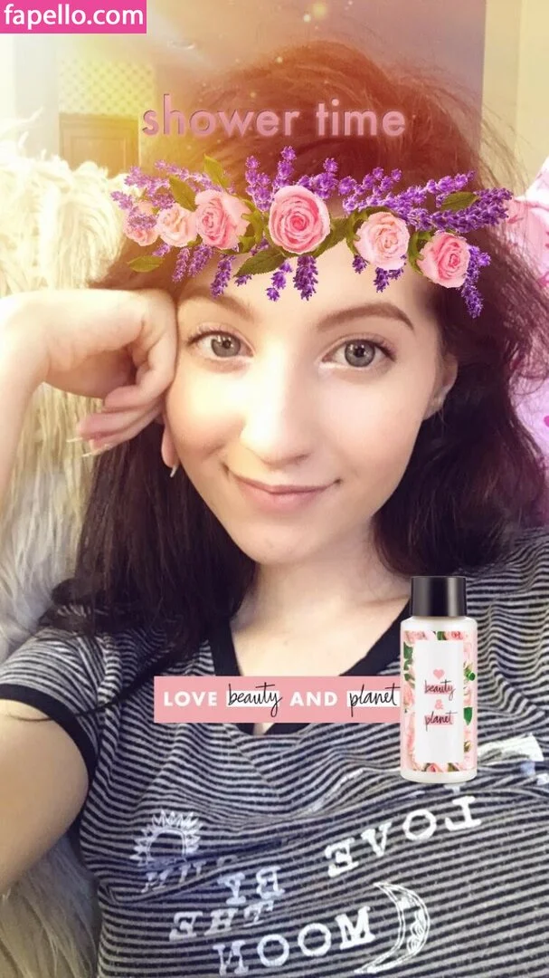 Elizabeth Reed Onlyfans Photo Gallery 