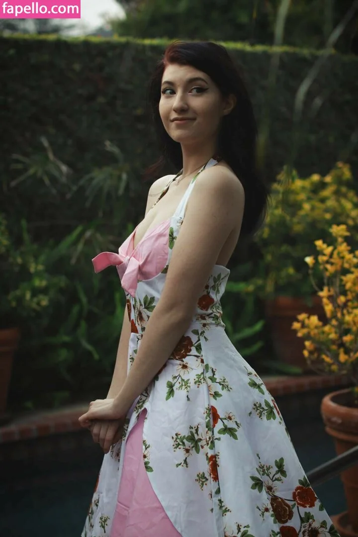 Elizabeth Reed Onlyfans Photo Gallery 