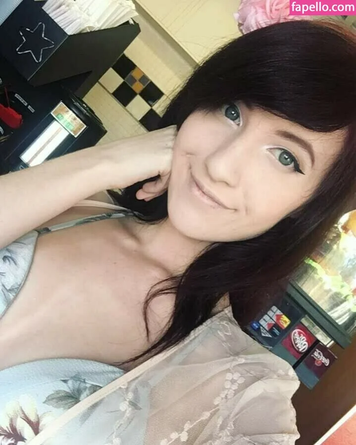 Elizabeth Reed Onlyfans Photo Gallery 