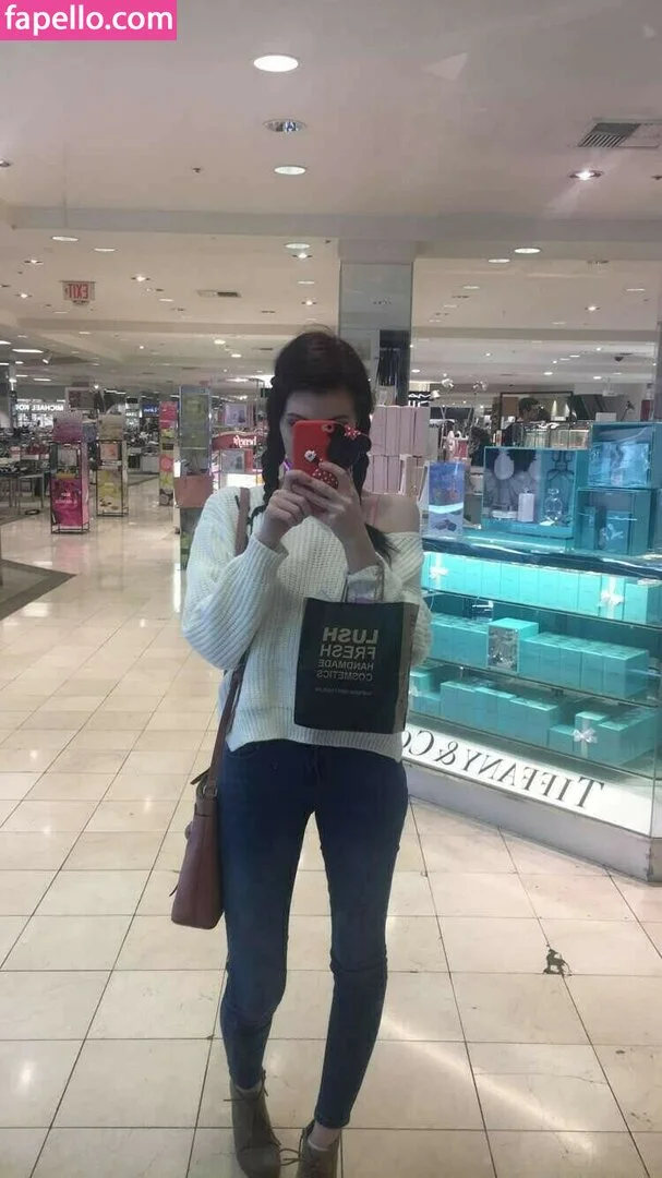 Elizabeth Reed Onlyfans Photo Gallery 