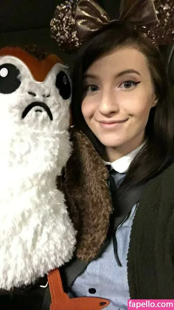 Elizabeth Reed Onlyfans Photo Gallery 