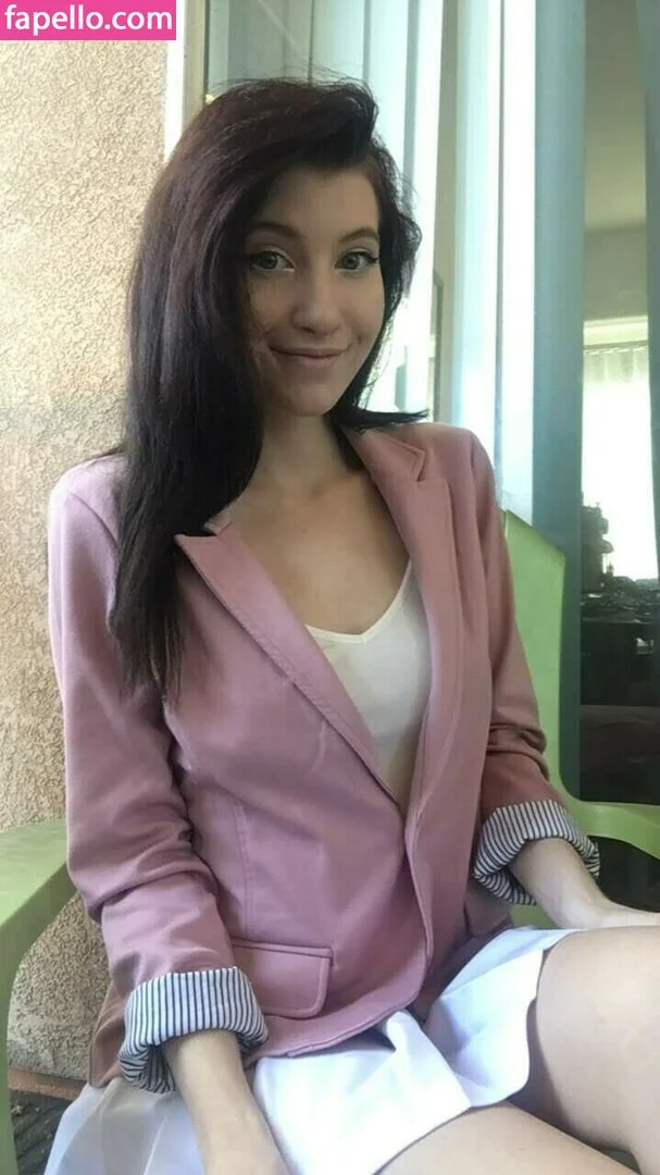 Elizabeth Reed Onlyfans Photo Gallery 