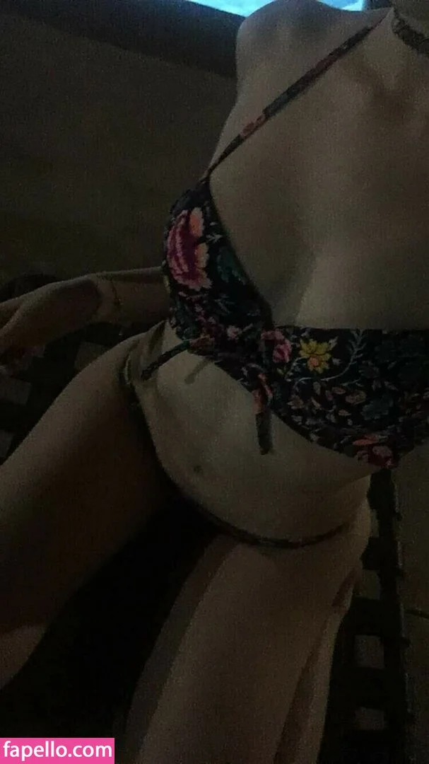 Elizabeth Reed Onlyfans Photo Gallery 