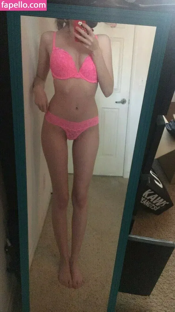 Elizabeth Reed Onlyfans Photo Gallery 