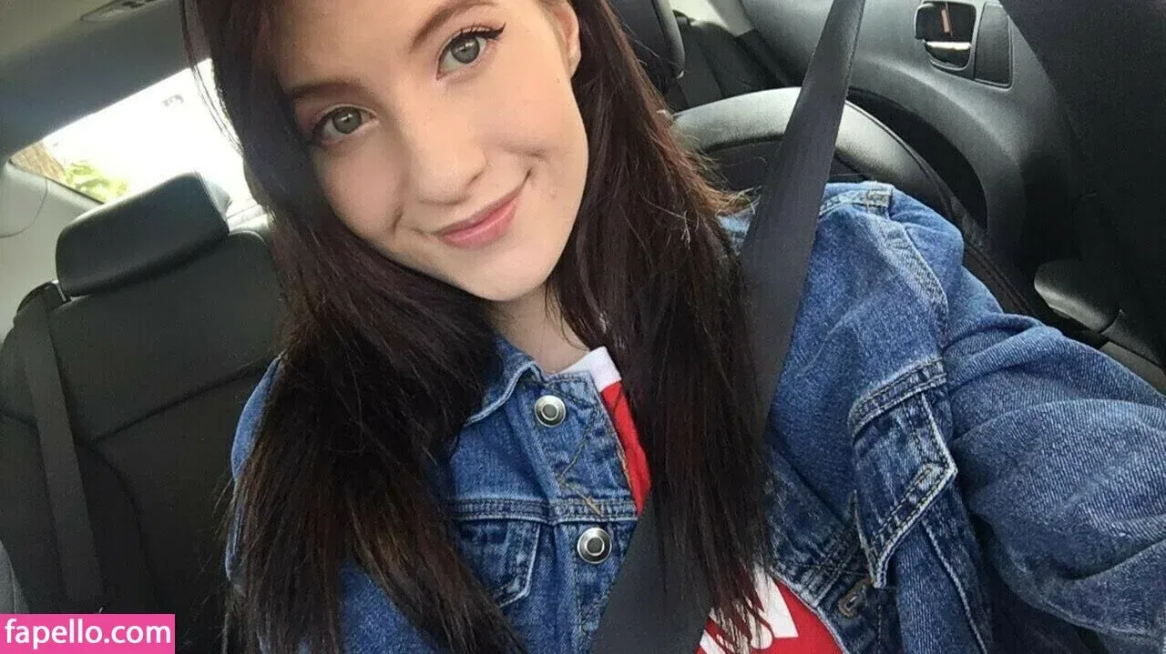 Elizabeth Reed Onlyfans Photo Gallery 