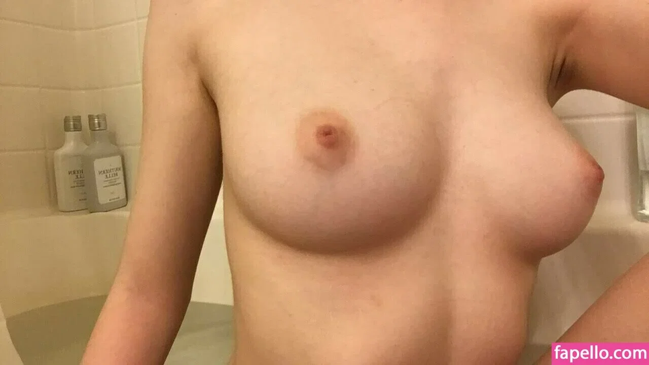 Elizabeth Reed Onlyfans Photo Gallery 