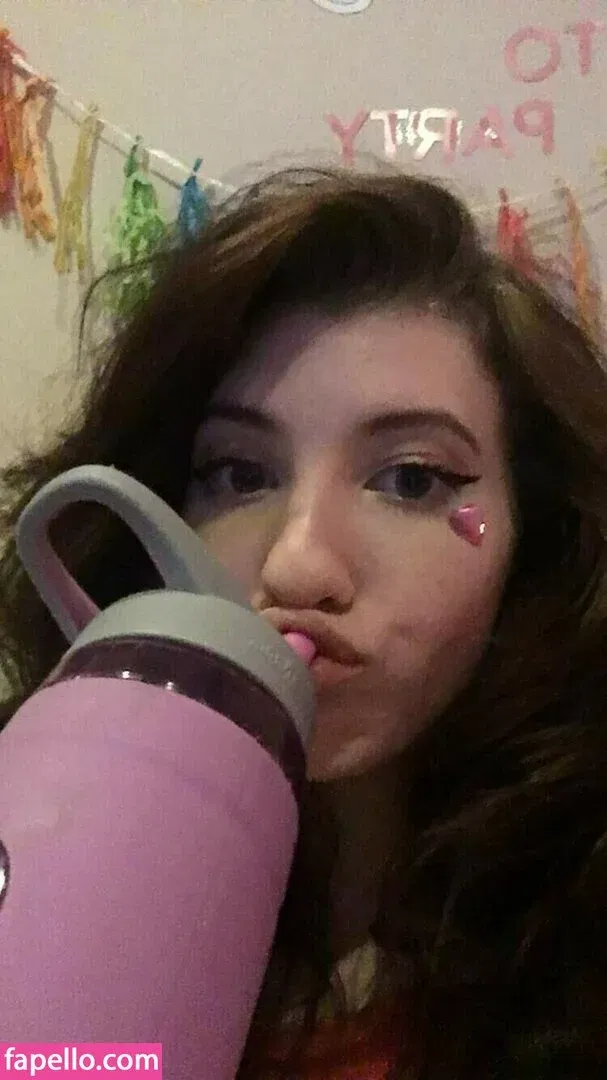 Elizabeth Reed Onlyfans Photo Gallery 