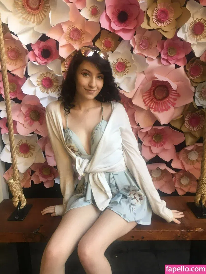 Elizabeth Reed Onlyfans Photo Gallery 