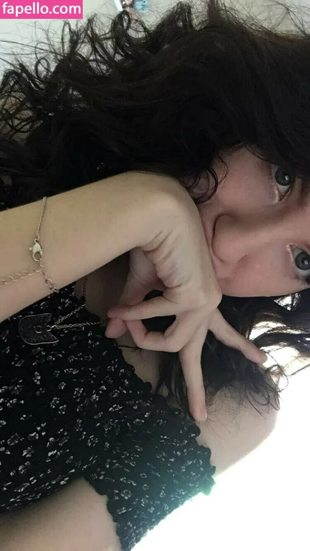 Elizabeth Reed Onlyfans Photo Gallery 