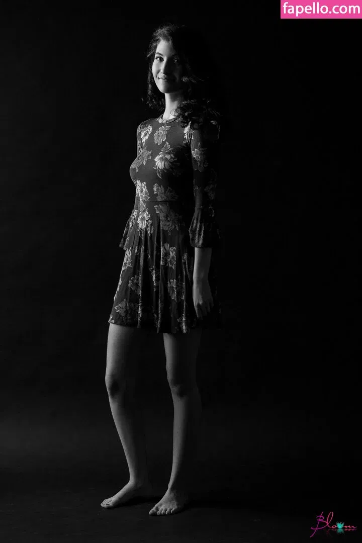 Elizabeth Reed Onlyfans Photo Gallery 