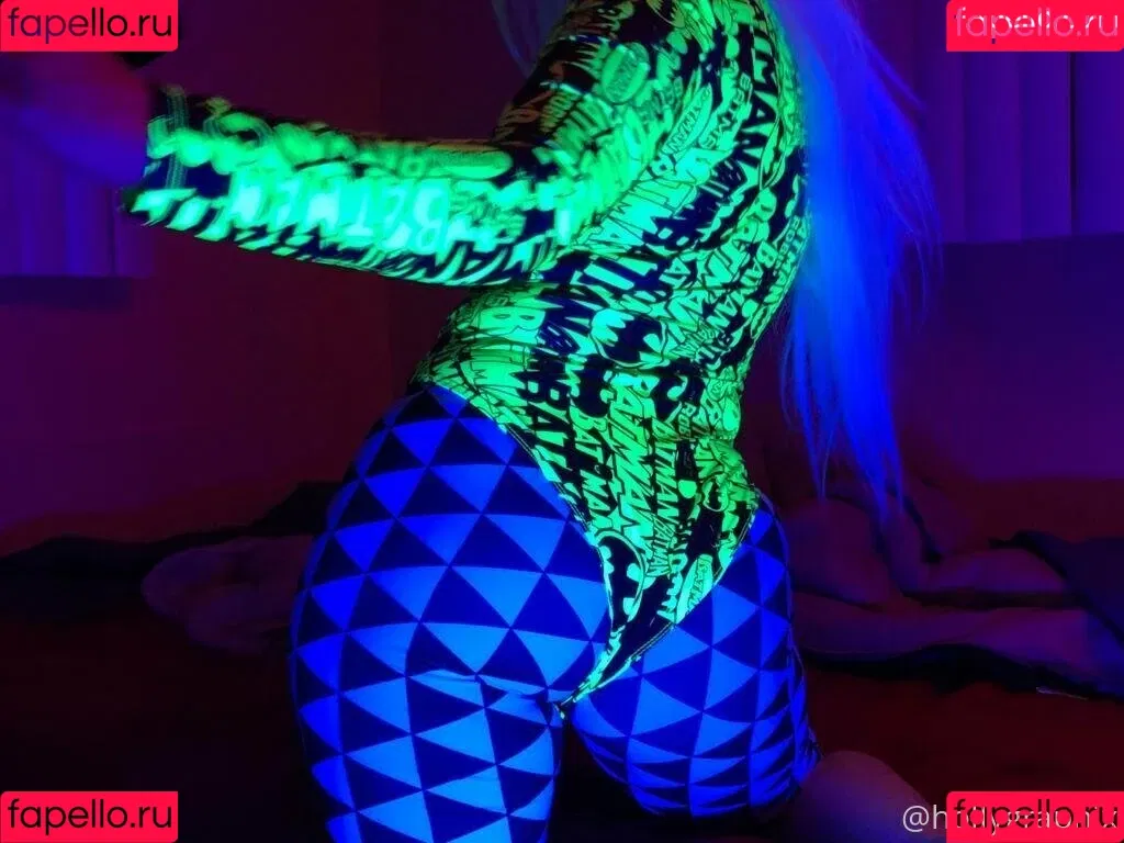 hollygraphix Onlyfans Photo Gallery 