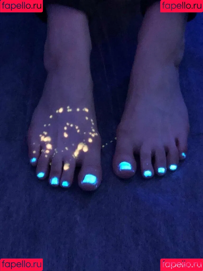 hollygraphix Onlyfans Photo Gallery 