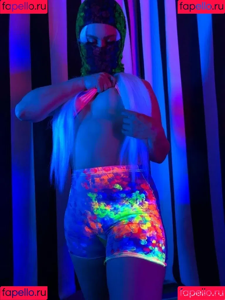 hollygraphix Onlyfans Photo Gallery 