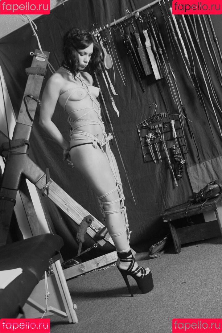 hollygraphix Onlyfans Photo Gallery 