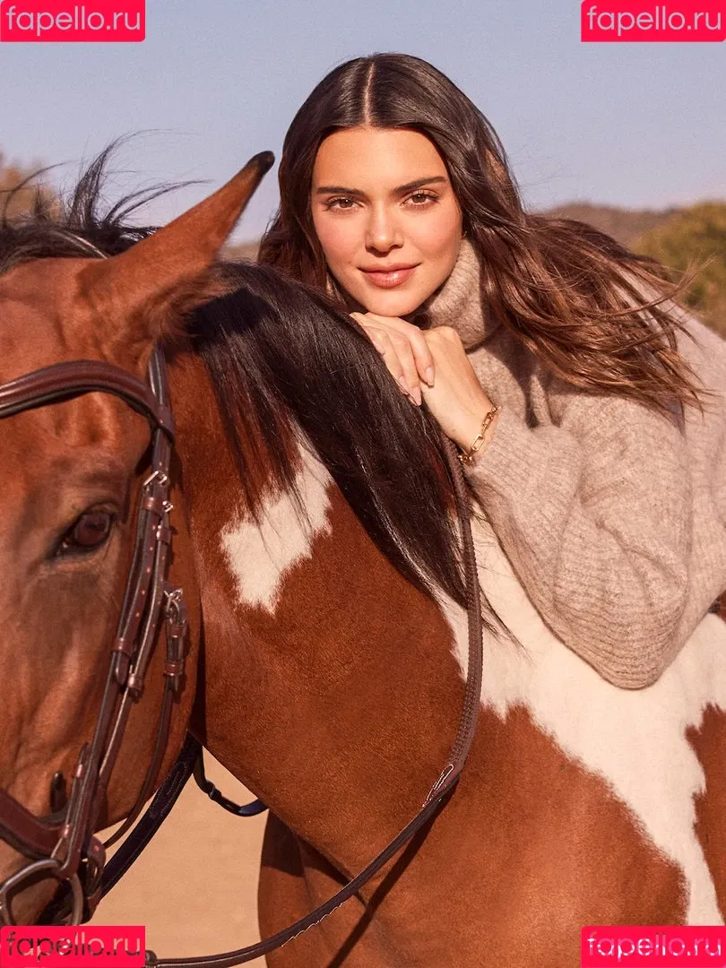 Kendall Jenner Onlyfans Photo Gallery 
