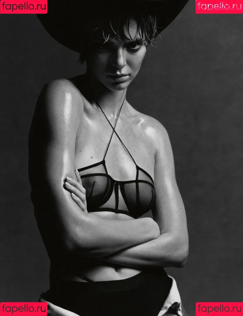 Kendall Jenner Onlyfans Photo Gallery 