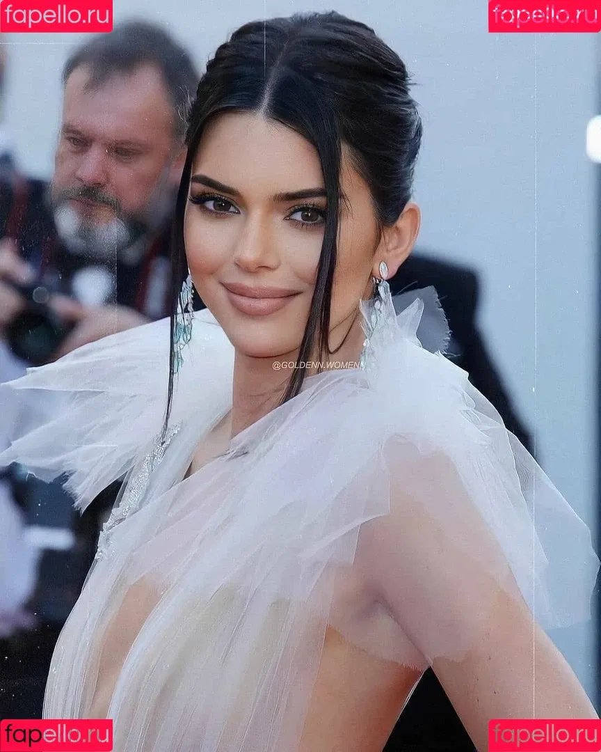Kendall Jenner Onlyfans Photo Gallery 