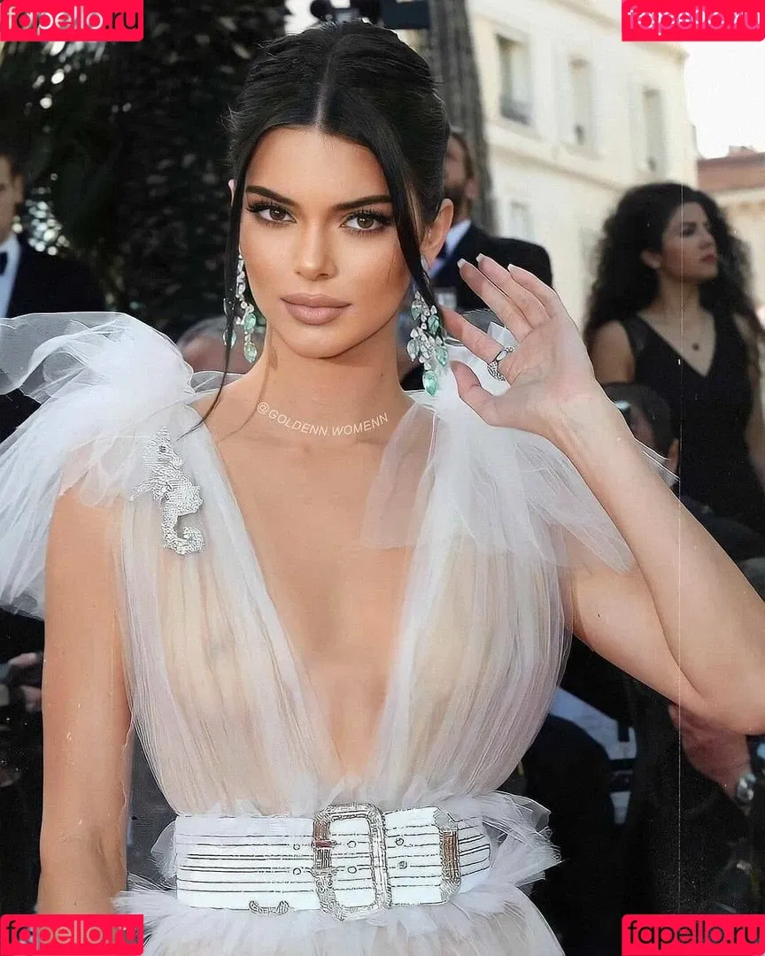 Kendall Jenner Onlyfans Photo Gallery 