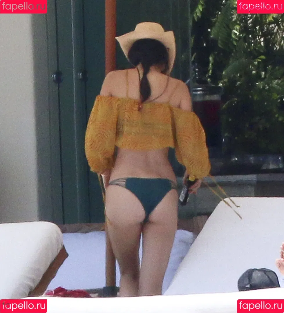 Kendall Jenner Onlyfans Photo Gallery 