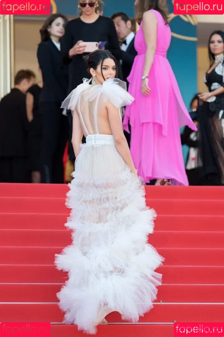 Kendall Jenner Onlyfans Photo Gallery 