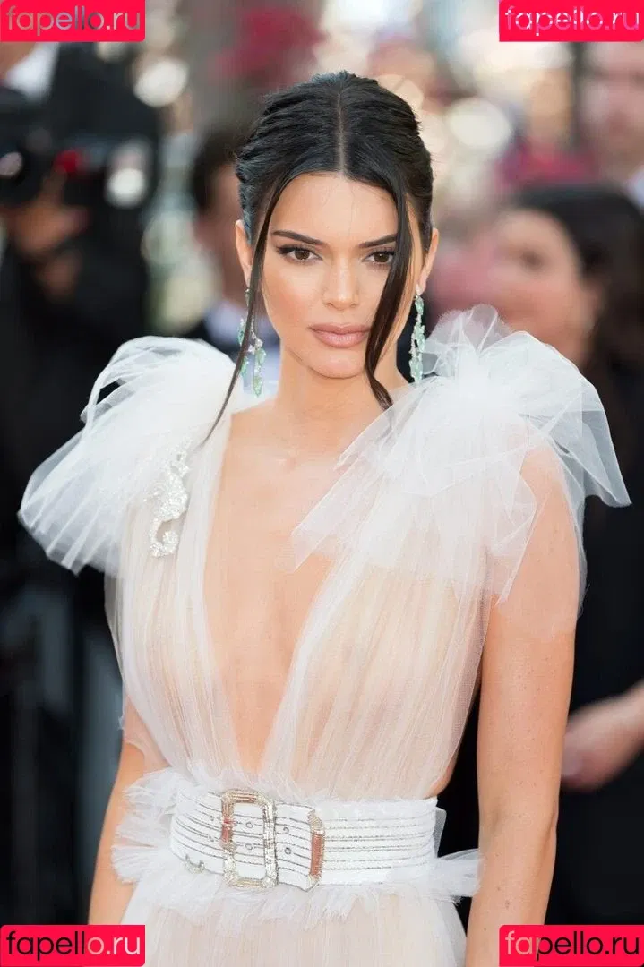 Kendall Jenner Onlyfans Photo Gallery 