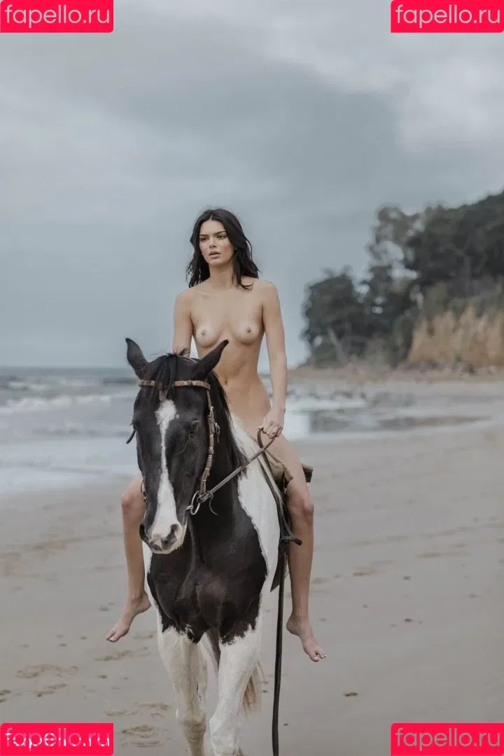 Kendall Jenner Onlyfans Photo Gallery 
