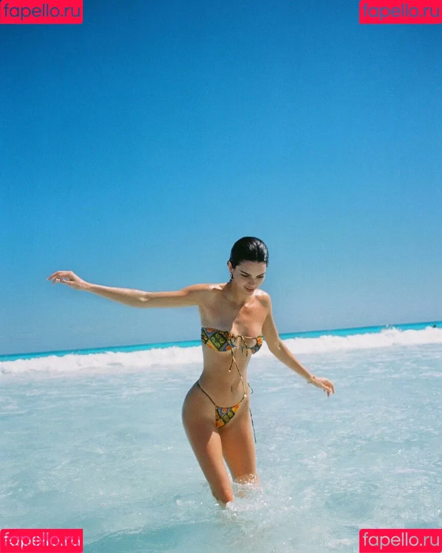 Kendall Jenner Onlyfans Photo Gallery 