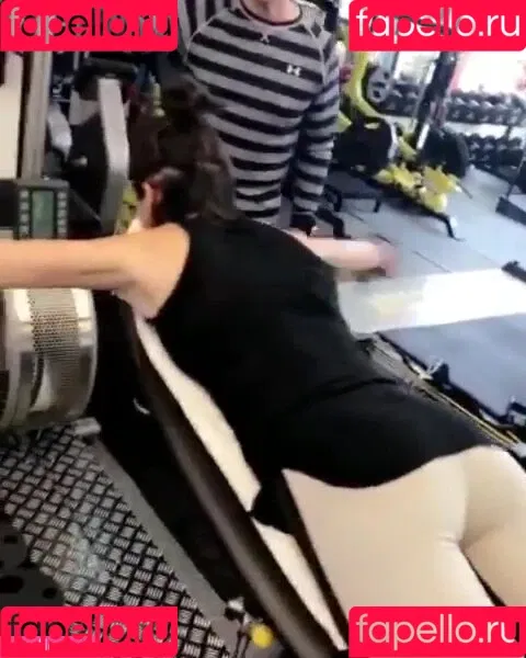 Kendall Jenner Onlyfans Photo Gallery 