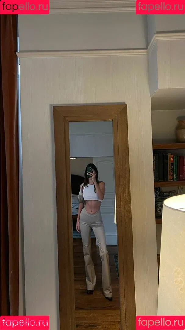 Kendall Jenner Onlyfans Photo Gallery 