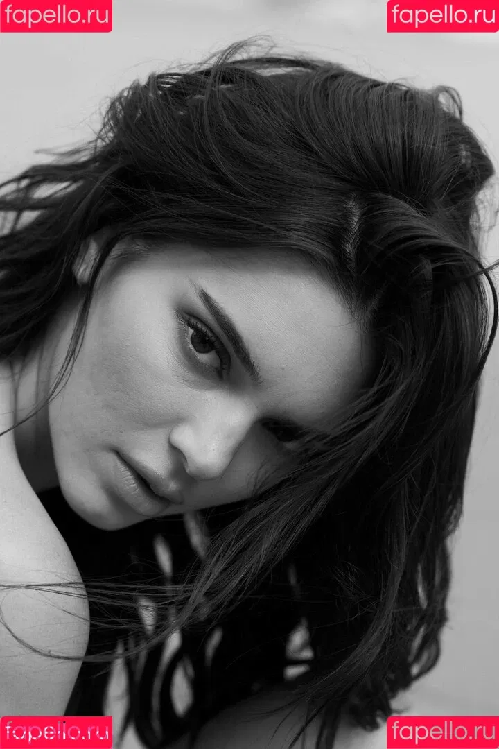 Kendall Jenner Onlyfans Photo Gallery 