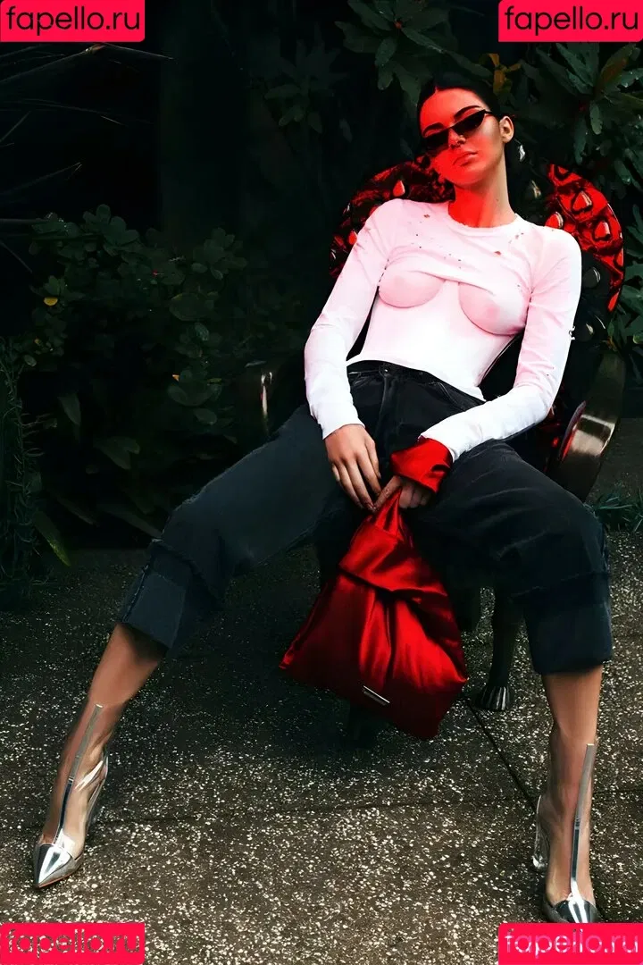 Kendall Jenner Onlyfans Photo Gallery 