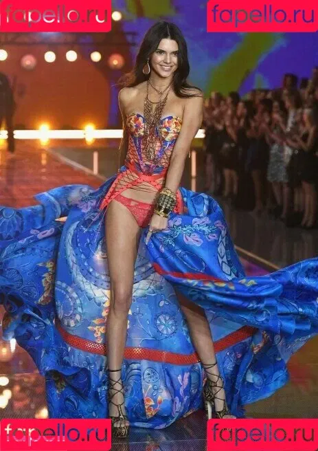 Kendall Jenner Onlyfans Photo Gallery 
