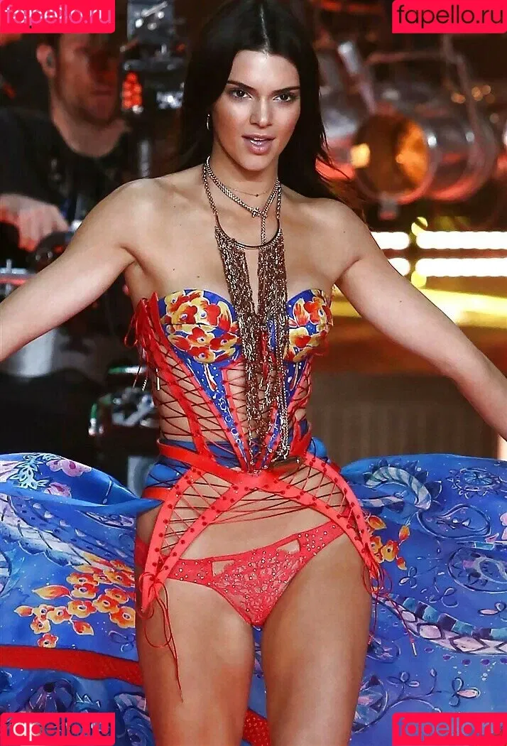 Kendall Jenner Onlyfans Photo Gallery 