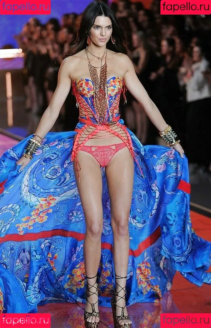 Kendall Jenner Onlyfans Photo Gallery 