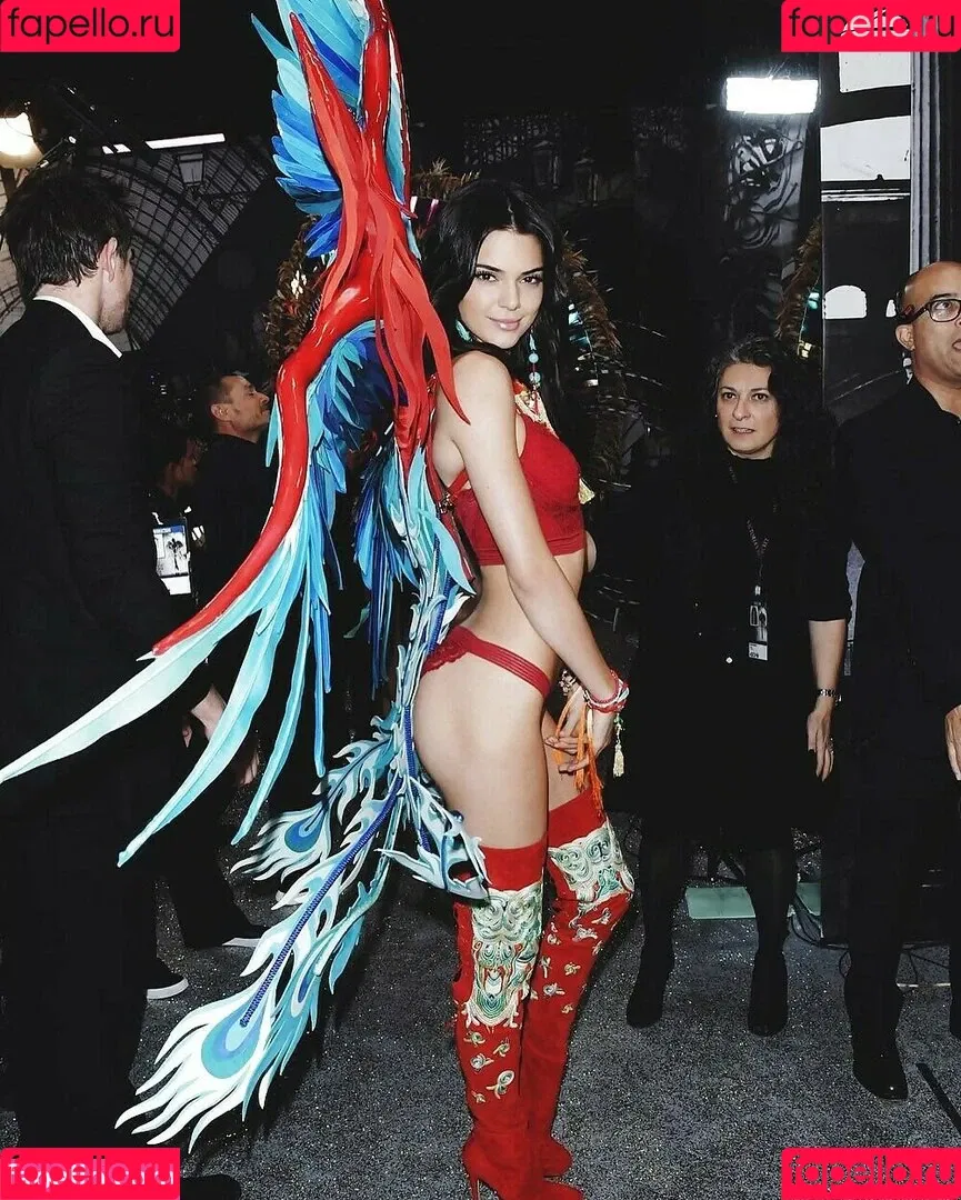 Kendall Jenner Onlyfans Photo Gallery 
