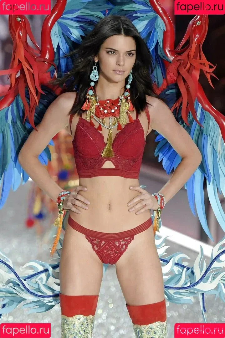 Kendall Jenner Onlyfans Photo Gallery 