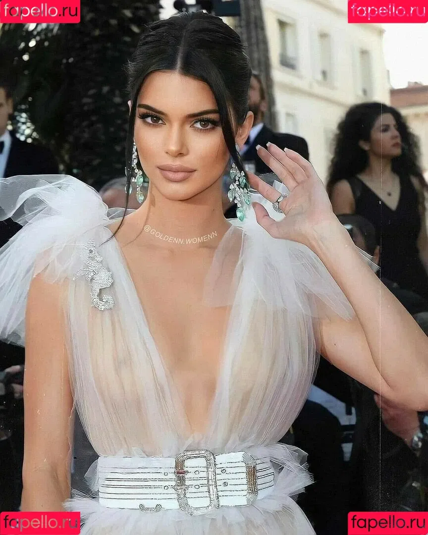 Kendall Jenner Onlyfans Photo Gallery 