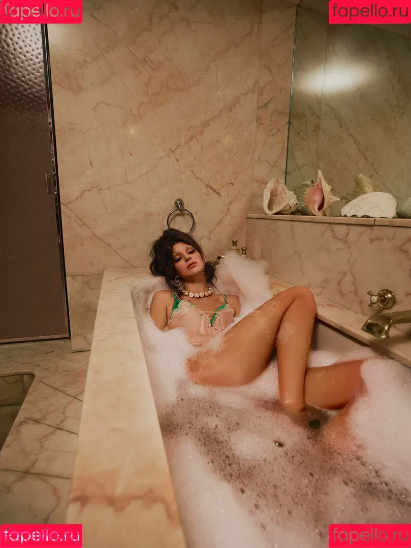 Kendall Jenner Onlyfans Photo Gallery 