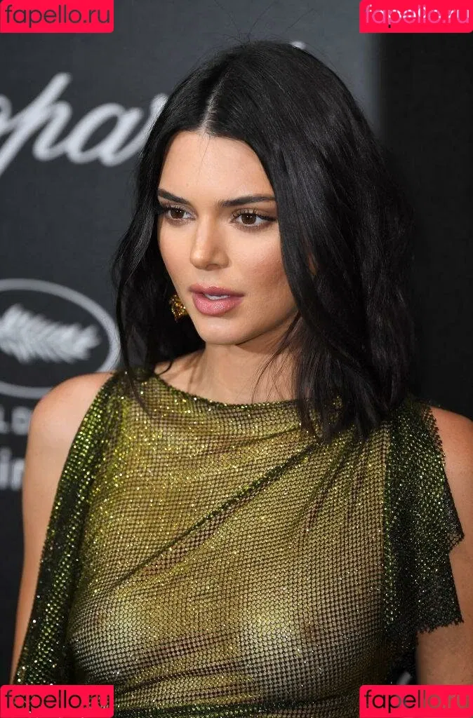 Kendall Jenner Onlyfans Photo Gallery 