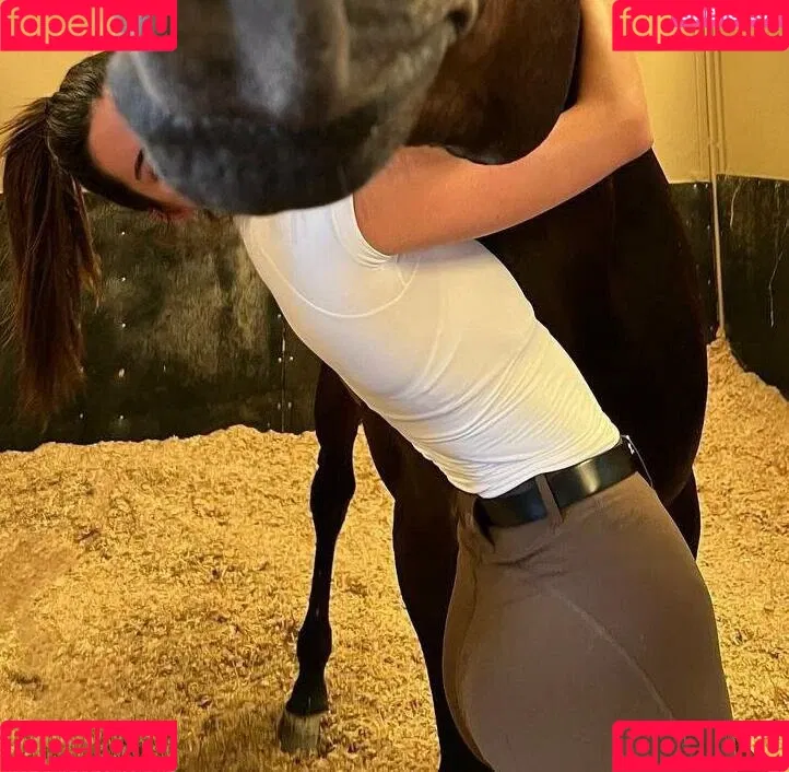 Kendall Jenner Onlyfans Photo Gallery 
